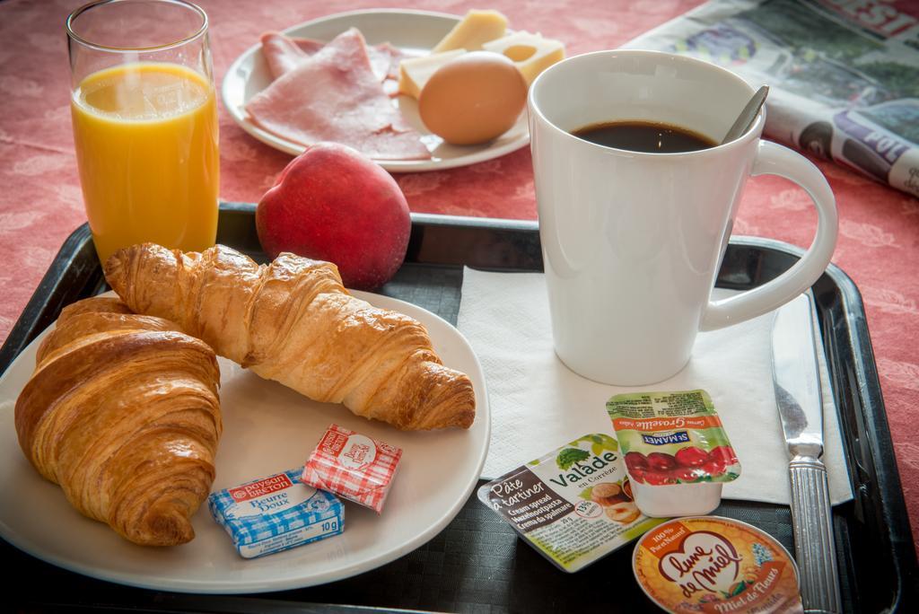Logis Hotels - Hotel Et Restaurant Les Cordeliers Casteljaloux Kültér fotó