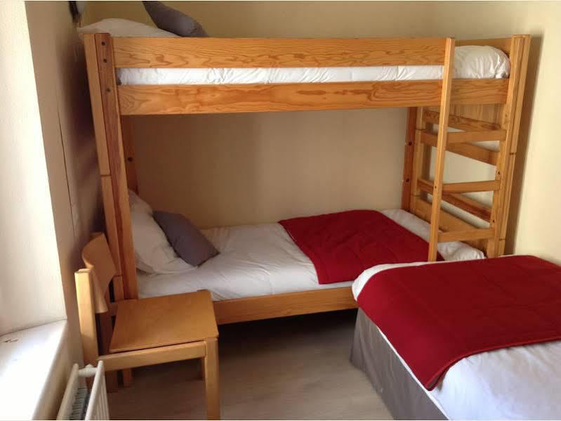 Logis Hotels - Hotel Et Restaurant Les Cordeliers Casteljaloux Kültér fotó